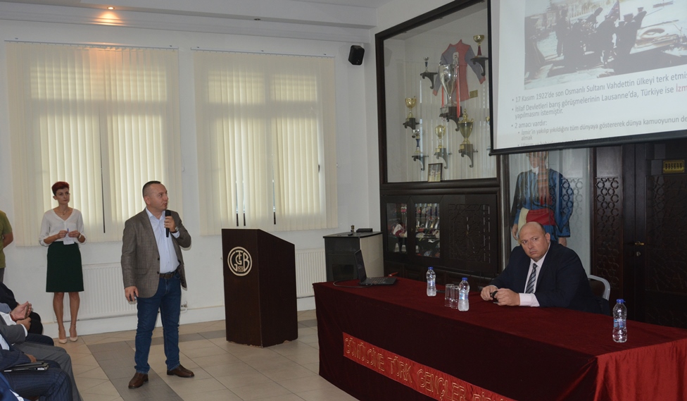 Doç. Dr. Kader Özlem, Batı Trakya Türklerine Lozan Antlaşması’nı anlattı