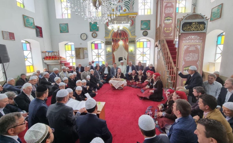 Mustafçova köyünde hatim coşkusu