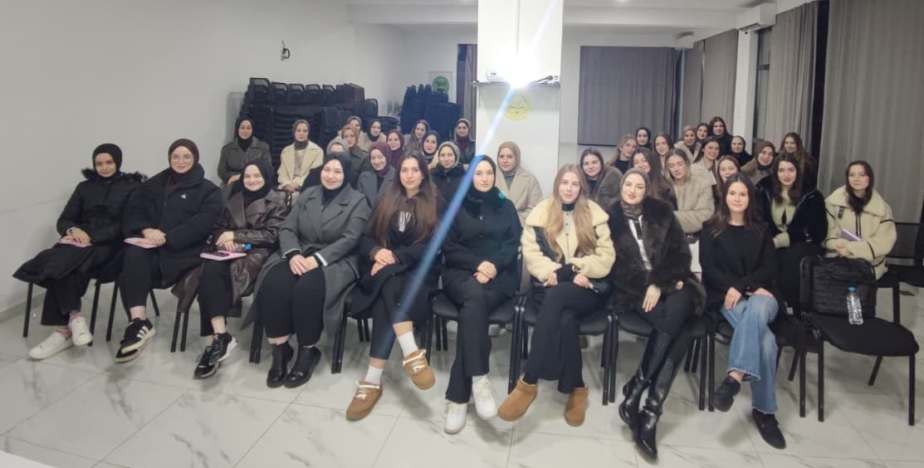 İskeçe’de “Evliliğe İlk Adım” seminerlerinin ikinci oturumu gerçekleştirildi