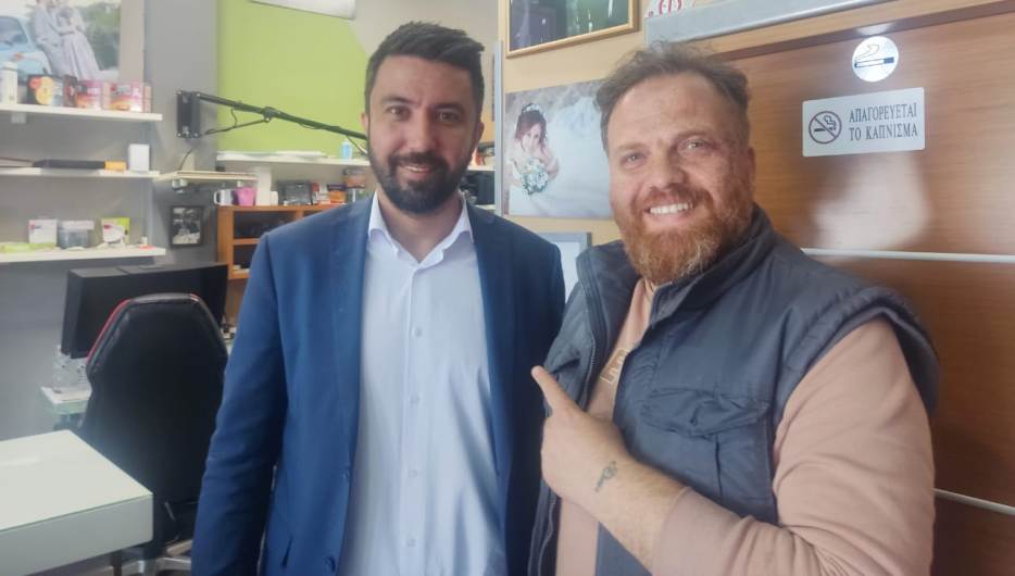 Ünlü sanatçı Orhan’dan, Özgür Ferhat’a tam destek