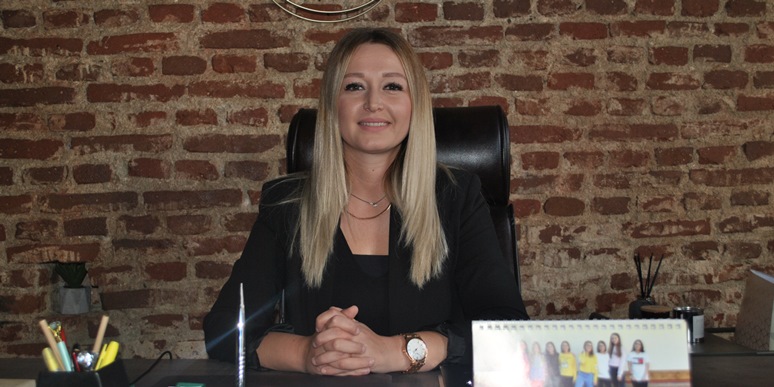 “Bu yıl da eğitim öğretim yılına dokuz tane azınlık okulumuzun kapatılmış olmasının burukluğu ile başlıyoruz”
