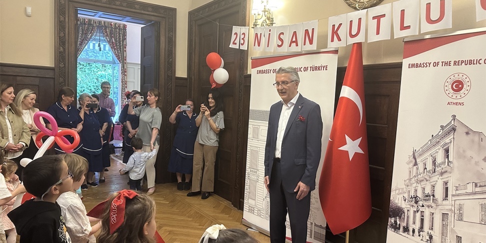 Atina ve Selanik’te 23 Nisan etkinlikleri düzenlendi