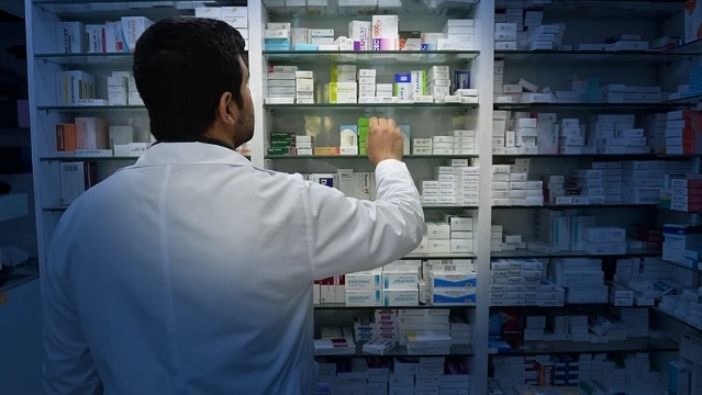 Yasa dışı reçete skandalı: 30 doktor ve 62 eczane mercek altında