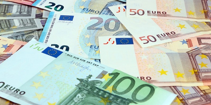 Hükümetten 250 ve 500 euroluk destek paketi: Kimler, ne zaman alacak?