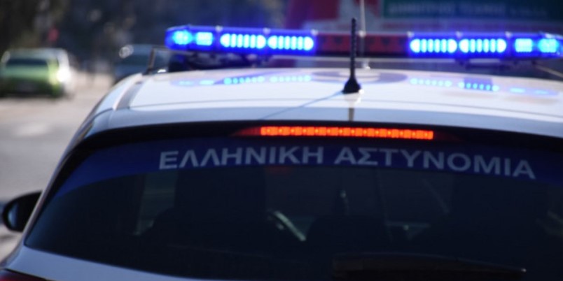 En yakın arkadaşının kuaför salonundan 4 bin euro çaldı