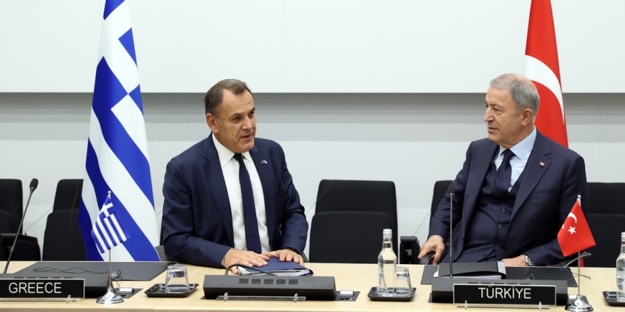 Savunma Bakanı Panayotopulos, Akar'a taziyelerini iletti