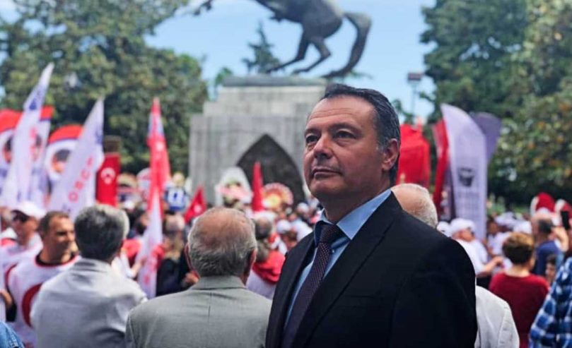 “Bizim mücadelemiz, zorluklarla mücadele yolunda yalnız bırakılan bir toplumun hak arama mücadelesidir”