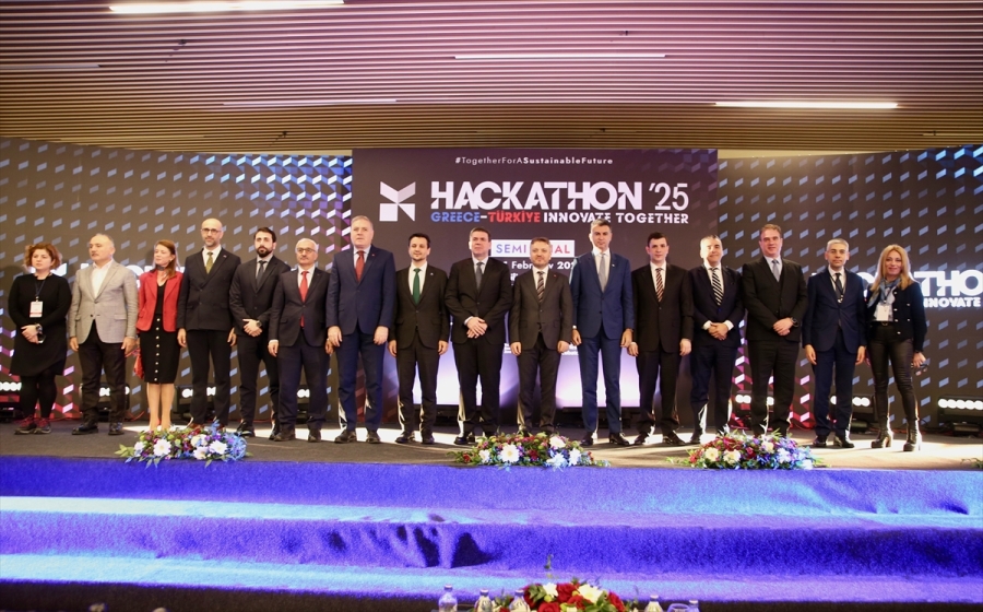 "Türkiye-Yunanistan Hackathonu"nun yarı final süreci Bilişim Vadisi'nde başladı