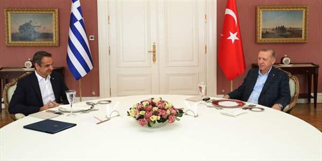 Cumhurbaşkanı Erdoğan, Başbakan Miçotakis'i kabul etti