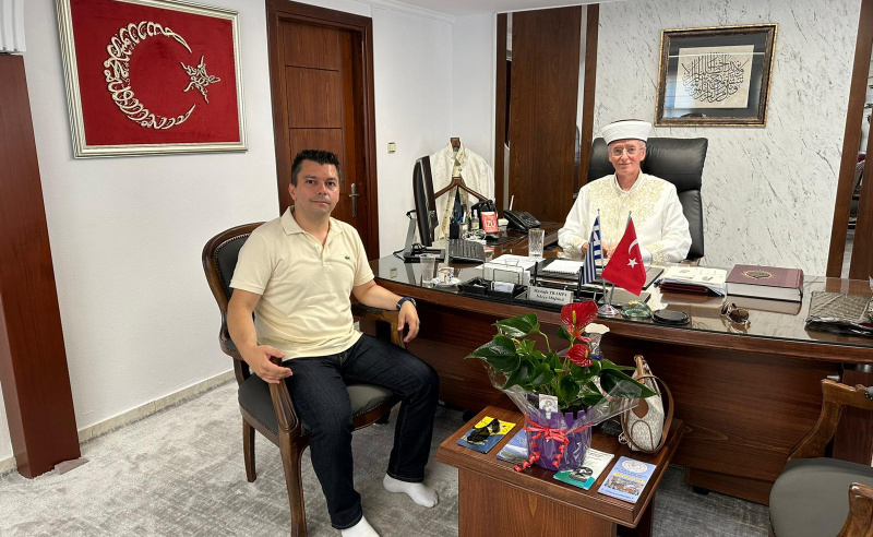 KT Bank Almanya İnsan Kaynakları Müdürü Köse, İskeçe Müftüsü Trampa’yı ziyaret etti