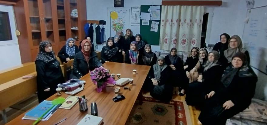 İskeçe’de Dini İlimler Sohbetleri kesintisiz sürüyor