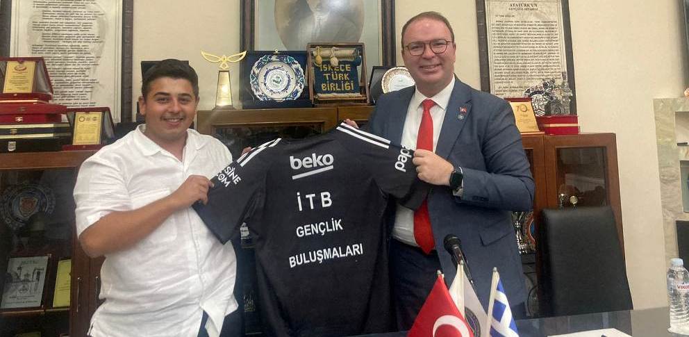 İTB Gençlik Buluşmaları’nın konuğu Gümülcine Başkonsolosu Aykut Ünal oldu