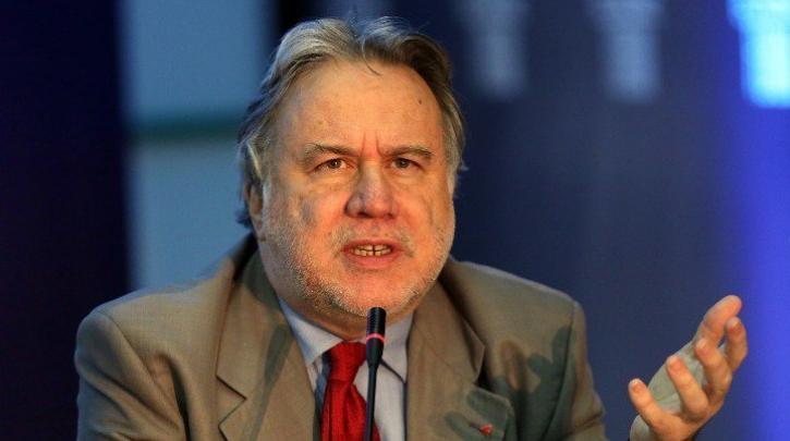 “Batı Trakya’daki azınlık üyeleri kendini istedikleri gibi tanımlayabilir”