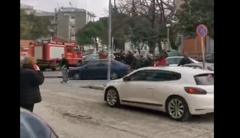 Gümülcine’de eski valilik binasında yoğun duman alarmı