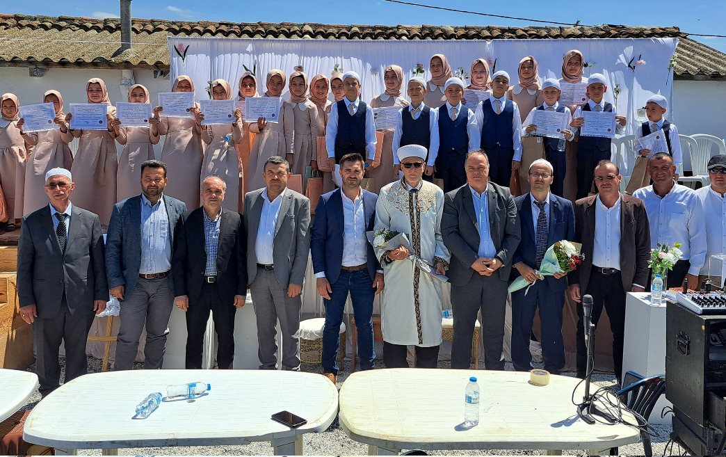 Kır Vakıf’ta hatim coşkusu