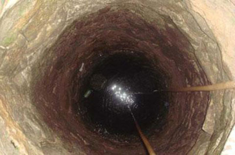 55 yaşındaki kadın kuyuda ölü bulundu