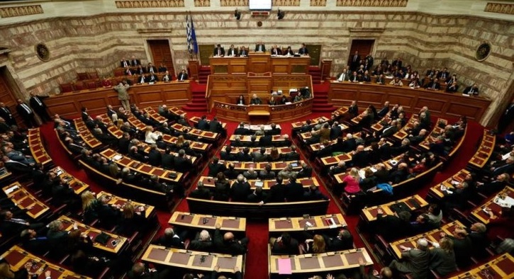 Meclis yeni göç yasa tasarısını onayladı