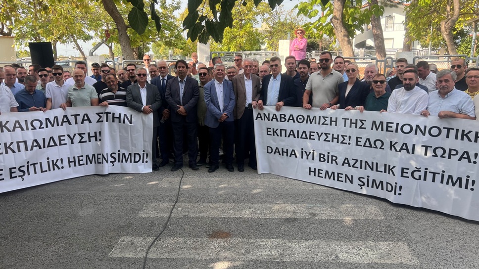 Batı Trakya Türk Azınlığı, okul kapatma kararlarına Mizanlı köyünden tepki gösterdi