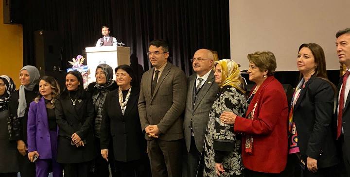 Işık Sadık Ahmet ‘Şehirlerin Yıldızları Dadaş Kızları ile Buluşuyor’ programına katıldı
