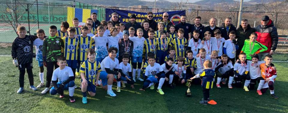 Bulgaristan ve Batı Trakya Fenerbahçeliler Derneklerinden ‘Dostluk Turnuvası’