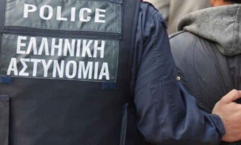 Selanik’te rüşvet skandalı: 3 trafik polisi gözaltında
