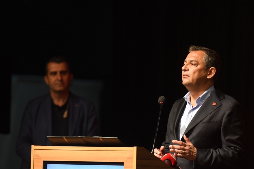 Özgür Özel: “Batı Trakya’da müftüler seçilmiş kanaat önderleridir”