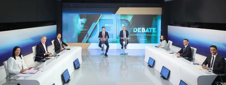 PASOK adayları tartışma programında bir araya geldi