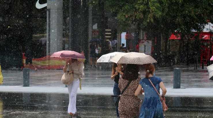Hava sıcaklığı düşüyor… Nereye yağmur yağacak?