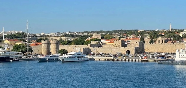 Rodos Adası sahili yakınlarında mayın bulundu