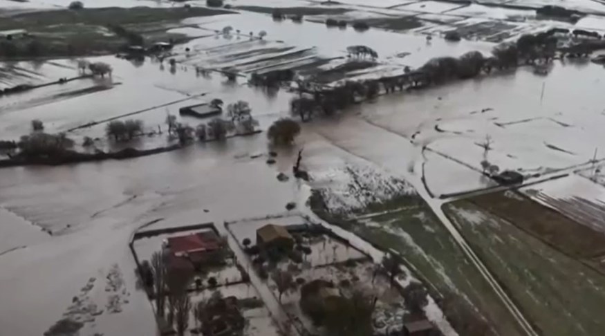 Limni Adası'nda şiddetli yağış sonucu 2 kişi hayatını kaybetti