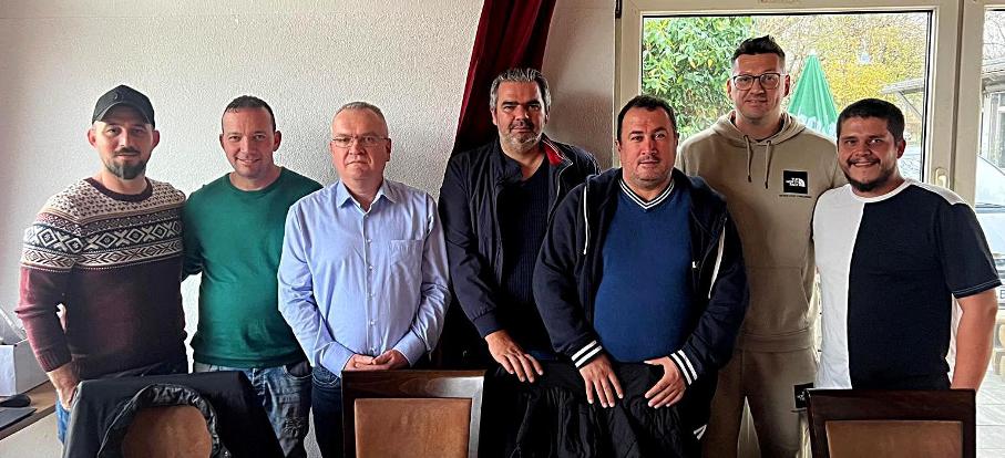 Stuttgart Batı Trakya Türkleri Aile Birliği yeni yönetimini seçti