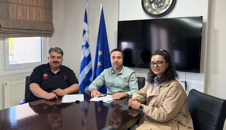 Kozlukebir belediyesi, veteriner Ali Mehmet ile sözleşme imzaladı
