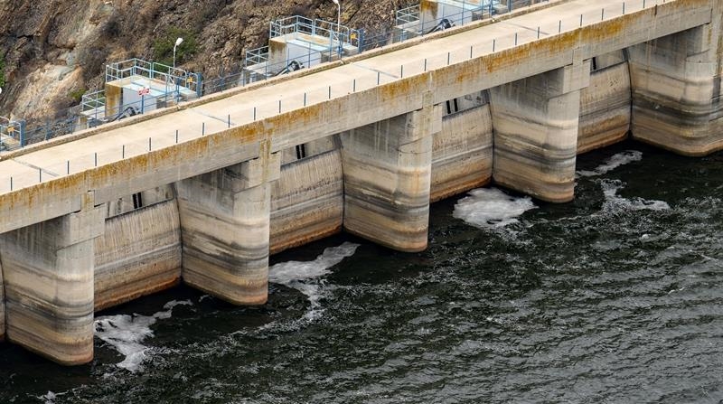 Artan yağışlar HES'lerde üretim rekoru getirdi