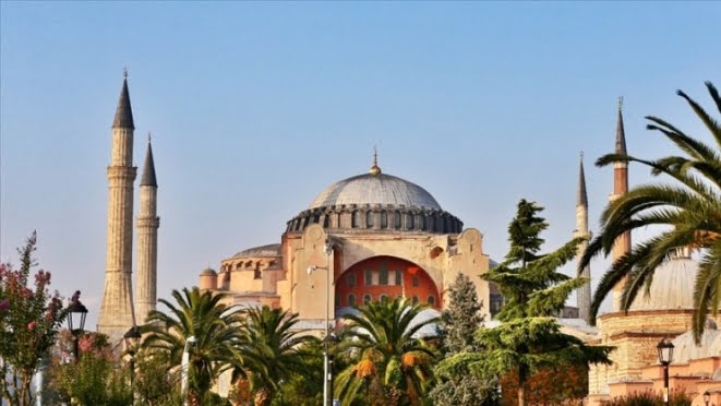 "Yunanistan'da camiler yıkılıyor, yerine sinema salonu, depo yapılıyor"