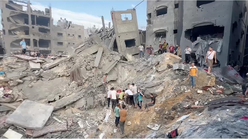 İsrail, Mülteci Kampı'nı vurdu: En az 100 kişi hayatını kaybetti