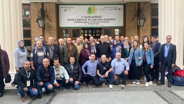 Batı Trakyalı arıcılar Muğla’da kongreye katıldı