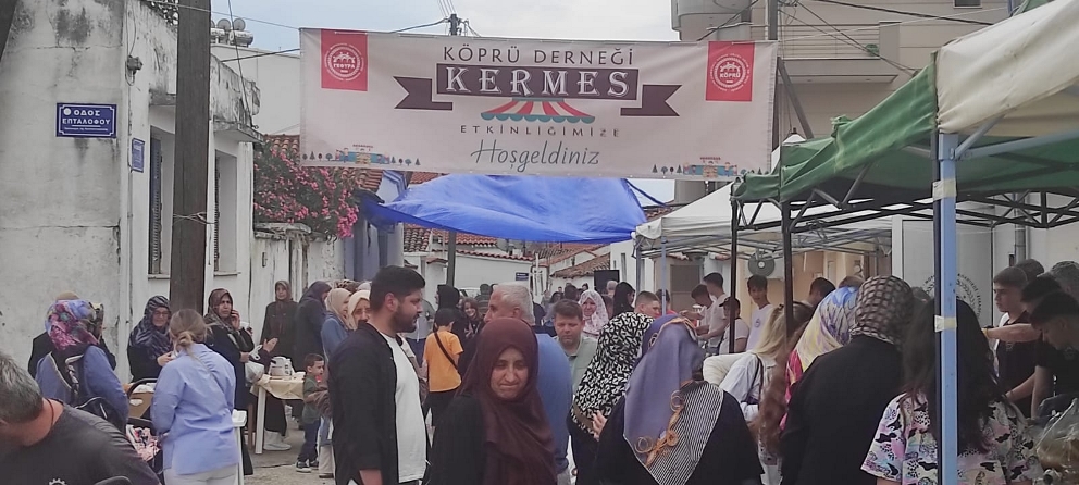 Köprü Derneği kermes düzenledi