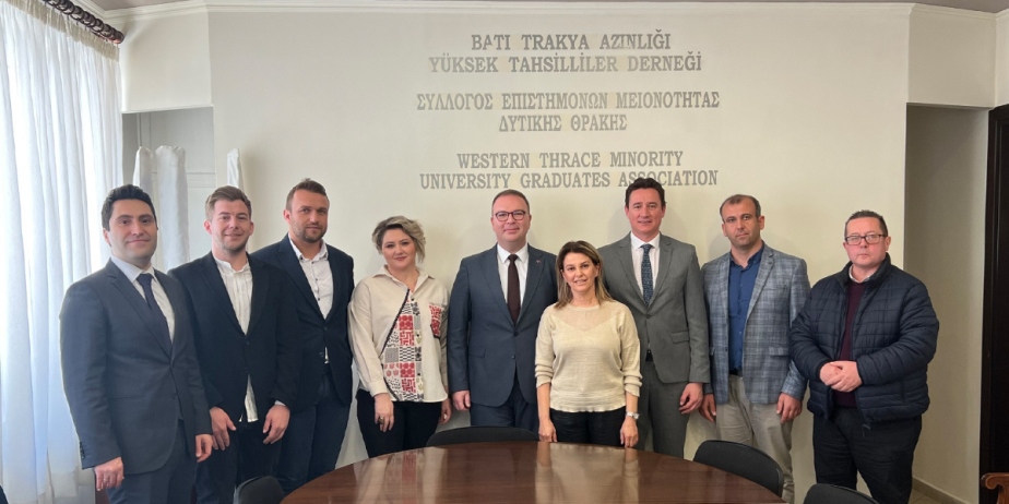 Başkonsolos Ünal’dan BTAYTD’ne ziyaret